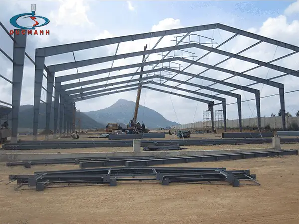 Ưu Điểm Của Nhà Xưởng Thép Tiền Chế Trong Thi Công Tại Hà Nội Ưu Điểm Của Nhà Xưởng Thép Tiền Chế Trong Thi Công Tại Hà Nội