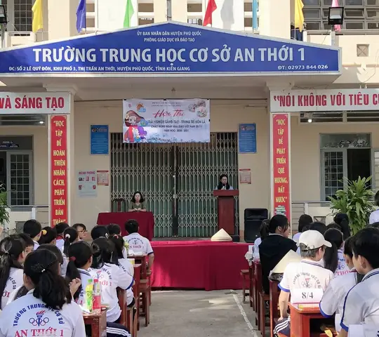 Trang Trí Trải Nghiệm Sáng Tạo