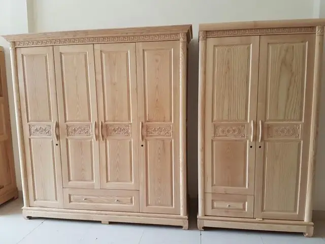 Tủ Gỗ Sồi Nga 4 Cánh Tự Nhiên