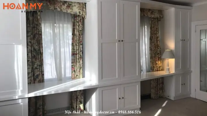 Mẫu Thiết Kếtủ Quần Áo Bao Quanh Cửa Sổ Đẹp 2025 Mẫu Thiết Kếtủ Quần Áo Bao Quanh Cửa Sổ Đẹp 2025