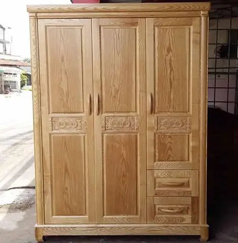 Tủ Quần Áo Gỗ Sồi 3 Cánh Đục Ta11
