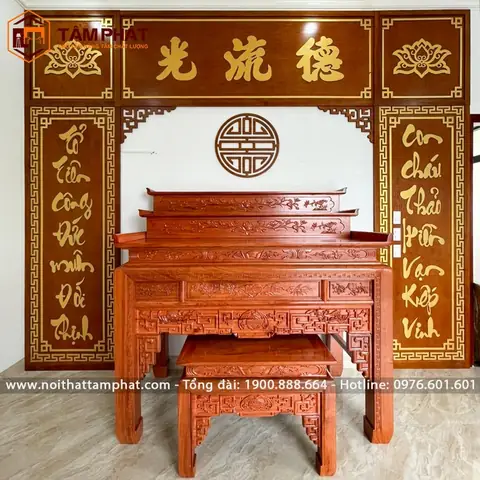 Tủ Thờ Gia Tiên Trang Trí Hoành Phi Câu Đối