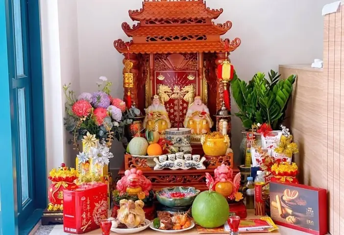 Một Số Lưu Ý Quan Trọng Khi Đặt Bàn Thờ Thần Tài Cho Tuổi Nhâm Thân 1992