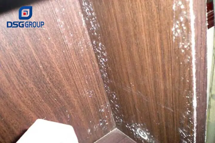 Nguyên Nhân Tại Sao Tủ Gỗ Bị Mốc?