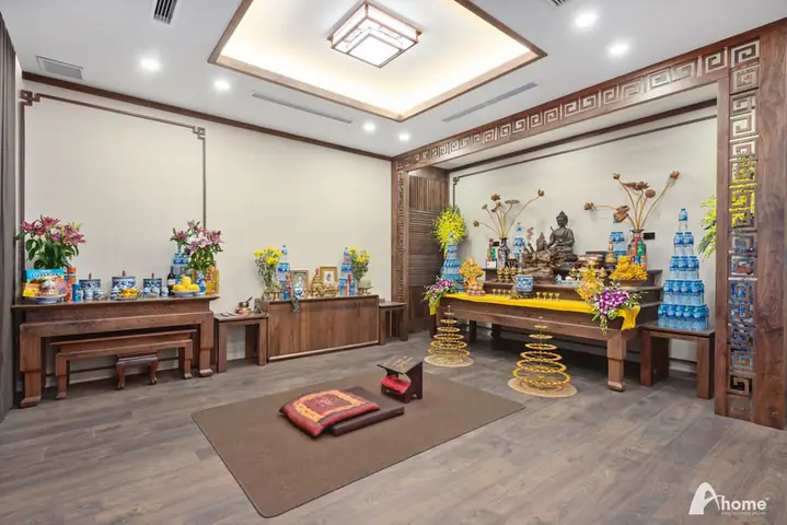 Bố Trí Ảnh Thờ