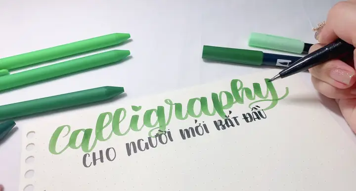 Trang Trí Sổ Calligraphy Bằng Những Vật Liệu Gì?