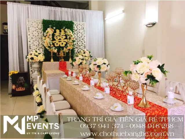 Địa Chỉ Trang Trí Gia Tiên Giá Rẻ Tphcm Tông Trắng - Vàng Kim - Xanh Lá Địa Chỉ Trang Trí Gia Tiên Giá Rẻ Tphcm Tông Trắng - Vàng Kim - Xanh Lá