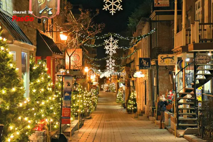 Trang Trí Noel Nhà Hàng Phía Ngoài