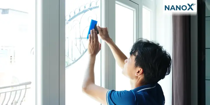 Dùng Phim Cách Nhiệt Cho Cửa Kính