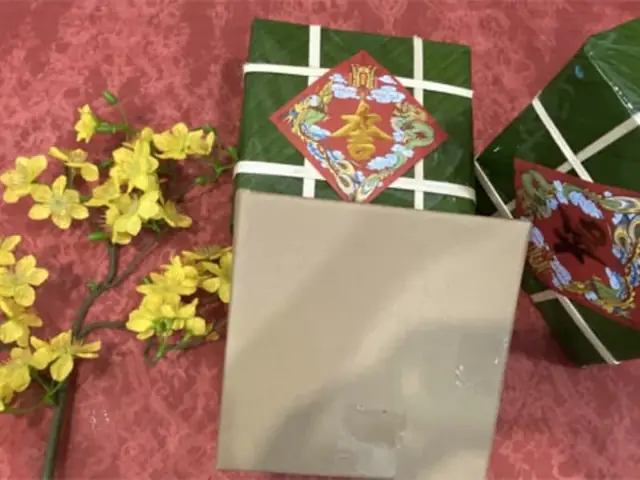 Cách Làm Bánh Chưng Giả Bằng Giấy Với Thùng Carton