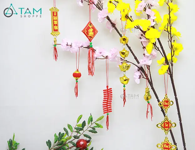 Làm Thế Nào Để Trang Trí Cây Mai Ngày Tết Một Cách Đẹp Và Ấn Tượng?