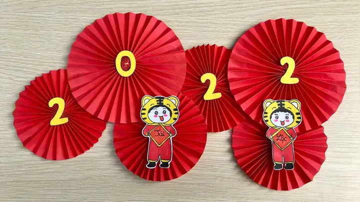 Làm Thế Nào Để Trang Trí Cây Mai Ngày Tết Một Cách Đẹp Và Ấn Tượng?