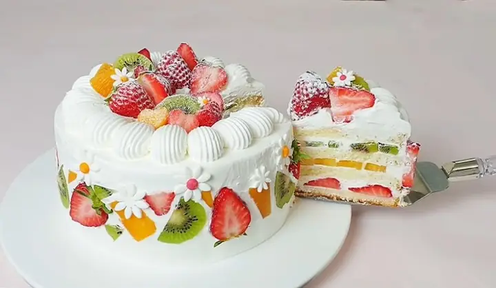 Tổng Hợp 4 Cách Làm Kem Bông Trang Trí Bánh Sinh Nhật Đơn Giản