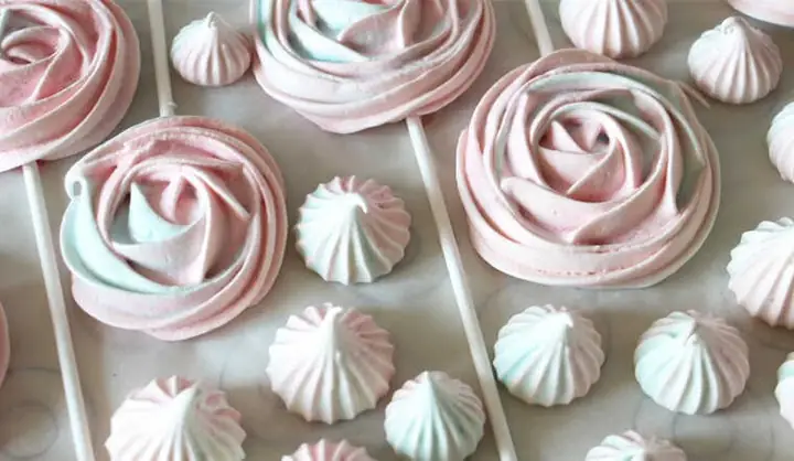 Hướng Dẫn Cách Làm Kẹo Bông Đường Hoa Hồng, Thơm Ngon Giòn Xốp