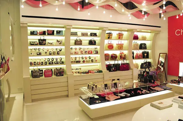 Phân Loại Hàng Hóa Trongtrang Trí Cửa Hàng Phụ Kiện Thời Trang Phân Loại Hàng Hóa Trongtrang Trí Cửa Hàng Phụ Kiện Thời Trang