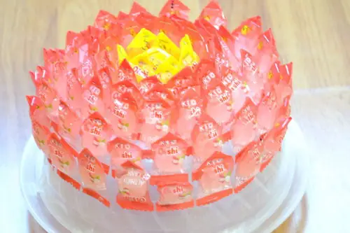 Làm Đồ Trang Trí Từ Kẹo Oishi Có Thể Ứng Dụng Vào Những Dịp Nào?