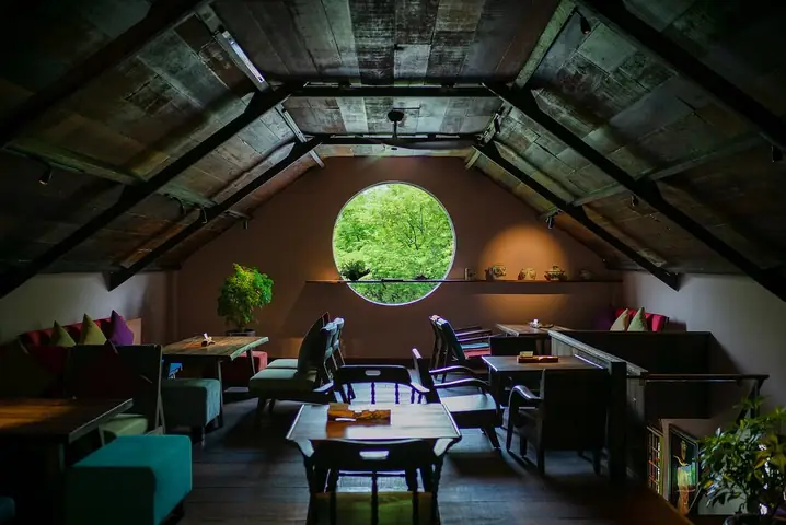 Top 10 Mẫu Thiết Kế Nhà Hàng Chay Đẹp Nhất Không Thể Bỏ Lỡ