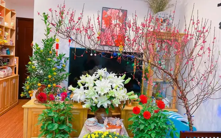 Trang Trí Tết Với Hoa Tươi