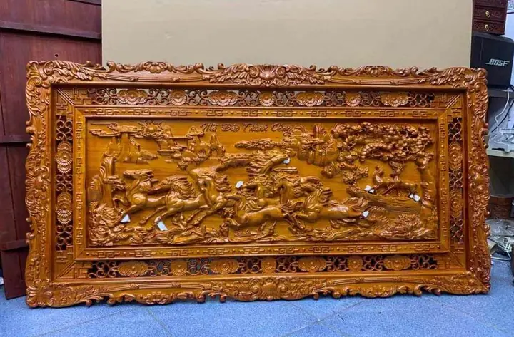 Vị Trí Treo Tranh Gỗ Đẹp Nhất Trong Phòng Khách