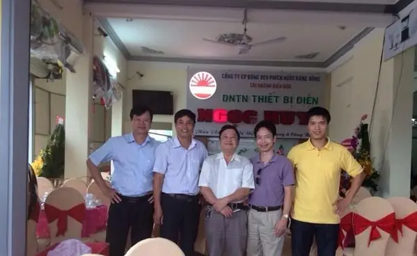 Catalogue Bảng Giá Philips 2025. Nhà Phân Phối, Đại Lý Philips