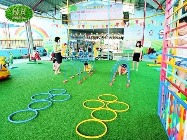 Phân Loại Cỏ Nhân Tạo Theo Chất Lượng