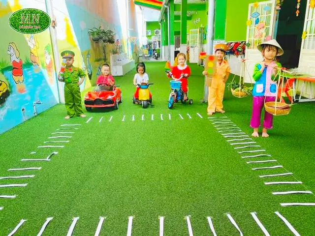 Phân Loại Cỏ Nhân Tạo Theo Chất Lượng