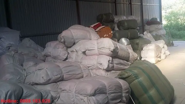 Một Số Hình Ảnh Kho Thảm Cỏ Trang Trí Công Ty Chúng Tôi Một Số Hình Ảnh Kho Thảm Cỏ Trang Trí Công Ty Chúng Tôi