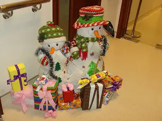 Bản Tin Cuộc Thi: Trang Trí Cây Thông Noel | Vinmec