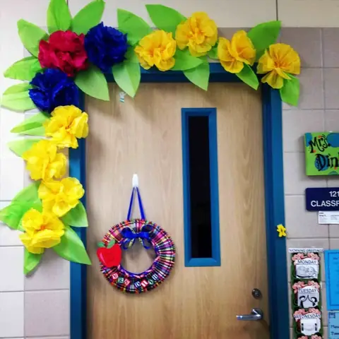 Trang Trí Dây Treo Nhân Dịp Đầu Năm Học Trang Trí Dây Treo Nhân Dịp Đầu Năm Học