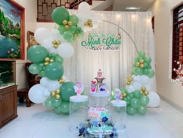 Gói Combo Dịch Vụ Trang Trí Sinh Nhật Cho Bé Giá 1.500.000 - 2.400.000đ