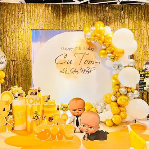 Gói Combo Trang Trí Sinh Nhật Cho Bé Với Phông Tròn Giá 1.900.000 - 2.600.000 Vnd