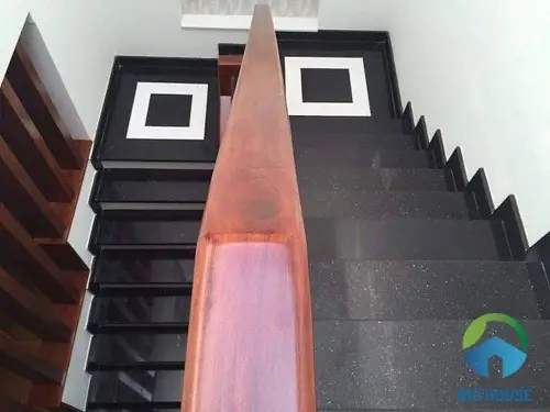 Các Mẫu Cầu Thang 2 Chiếu Nghỉ Hot Nhất