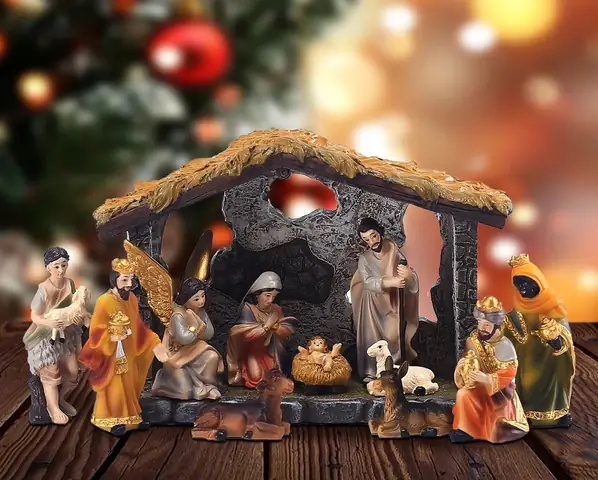 Giấy Bạc Trang Trí Noel Ở Đâu Bán?