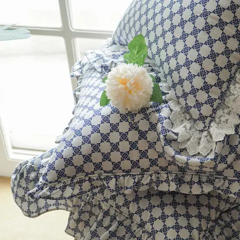 Chọn Chất Liệu Cho Gối Tựa Trang Trí