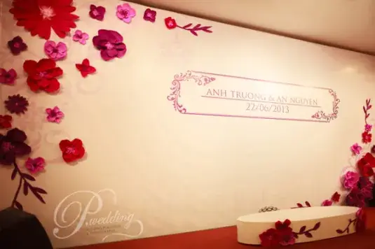 Các Ý Tưởng Trang Trí Tiệc Cưới Độc Đáo Với Hoa Giấy Các Ý Tưởng Trang Trí Tiệc Cưới Độc Đáo Với Hoa Giấy