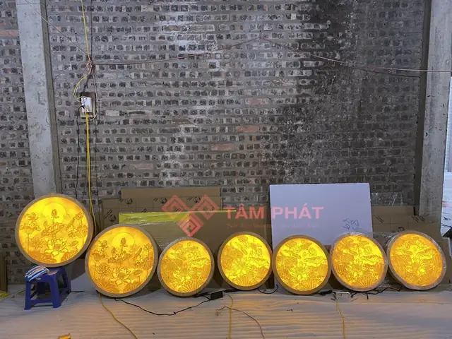 Tranh Trúc Chỉ Hoa Sen Tròn Trang Trí Bàn Thờ Tc6636 Tranh Trúc Chỉ Hoa Sen Tròn Trang Trí Bàn Thờ Tc6636