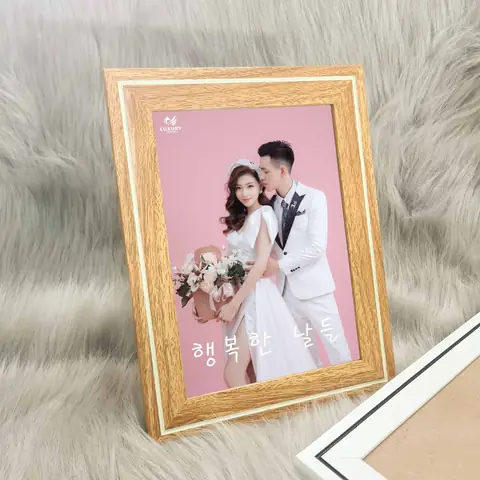 Địa Chỉ Mua Khung Ảnh Để Bàn Trang Trí Tiệc Cưới Ở Đâu?