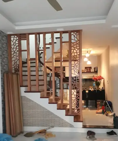 Người Dùng Thường Tìm Kiếm Những Mẫu Lam Nhôm Trang Trí Cầu Thang Nào Trên Google?