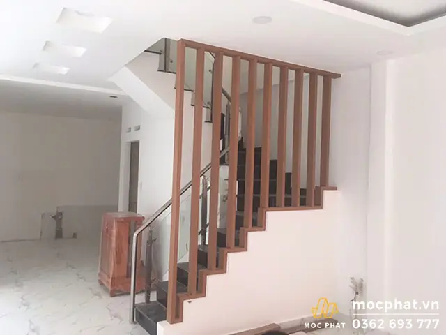 Người Dùng Thường Tìm Kiếm Những Mẫu Lam Nhôm Trang Trí Cầu Thang Nào Trên Google?