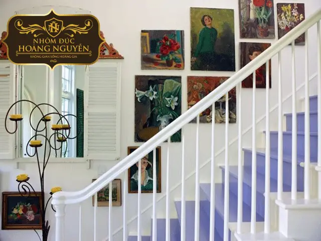 Người Dùng Thường Tìm Kiếm Những Mẫu Lam Nhôm Trang Trí Cầu Thang Nào Trên Google?