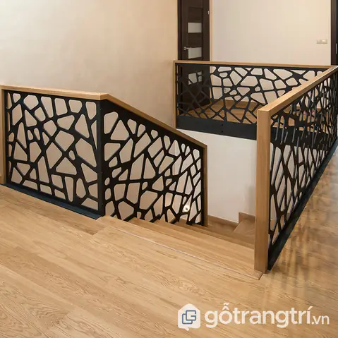 Gỗ Lan Trang Trí Cầu Thang Làm Ở Đâu?