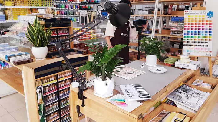 Luyện Thi Trang Trí Luyện Thi Trang Trí