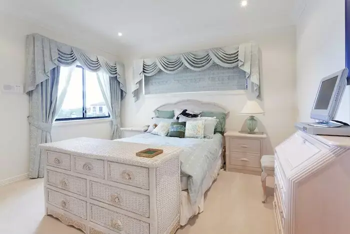 Trần Thạch Cao Vĩnh Tường Siêu Bảo Vệ
