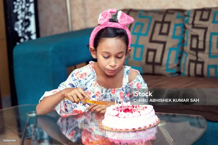 Mua Nến Nhỏ Trang Trí Sinh Nhật Ở Đâu? Mua Nến Nhỏ Trang Trí Sinh Nhật Ở Đâu?