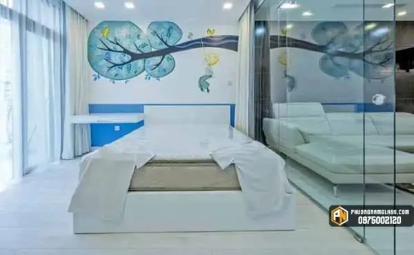 Vách Ngăn Kính Phòng Ngủ