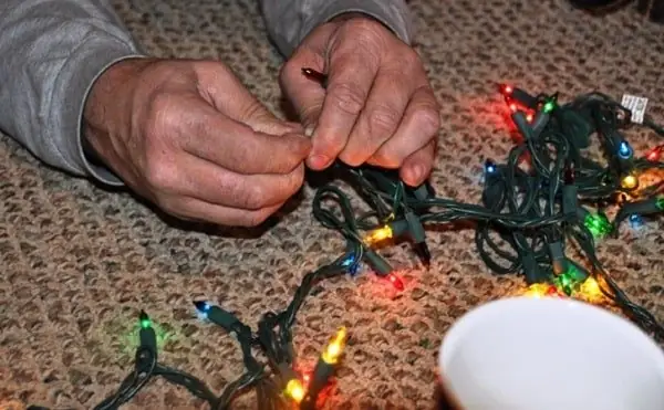 Kiểm Tra Bóng Đèn