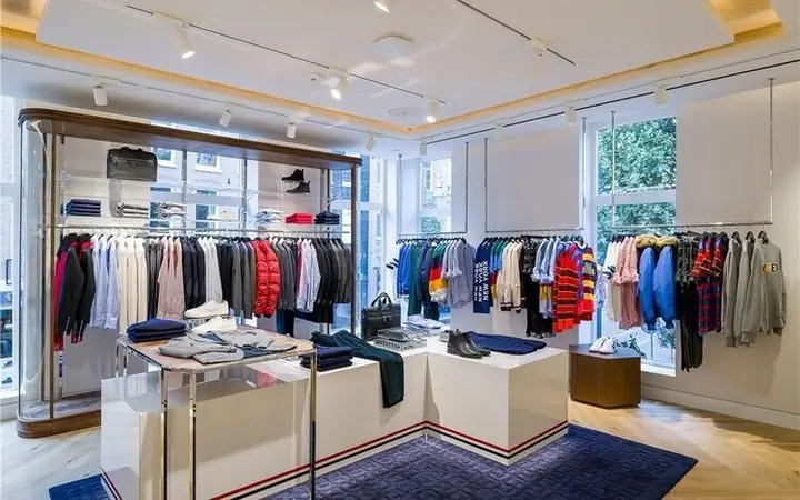 Top 25+ Mẫu Thiết Kế Shop Quần Áo Nam Đẹp, Ấn Tượng