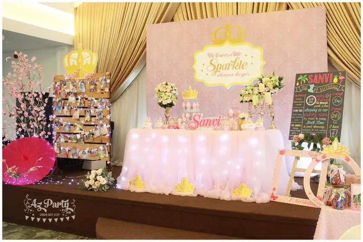 Chọn Kiểu Bàn Gallery Phù Hợp Cho Buổi Tiệc