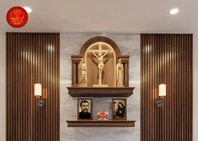 Không Gian Xung Quanh Bàn Thờ