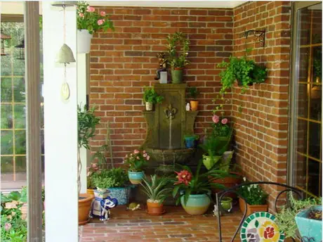 Cách Trang Trí Ngôi Nhà Với Mái Hiên Di Động Đẹp Trong Mùa Hè